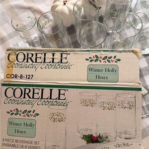 Corelle Winter Holly Clear Glasses with Green Holly and Red Berries - Set of 8